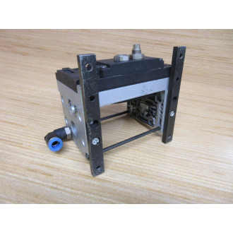 Festo 10P-10-8A-FB-R-U-MMMMMMMM+WZ Valve 10P108AFBRUMMMMMMMMWZ WO Valves - Used