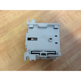 Allen Bradley 700DC-MB220Z24S Control Relay 700DCMB220Z24S