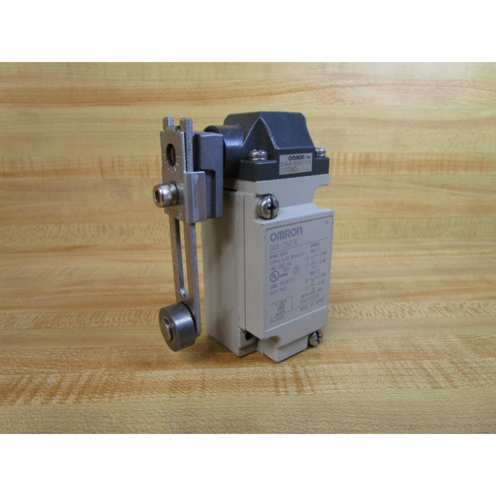 Omron D4A-2501N Limit Switch D4A2501N WD4A-0001N - Used