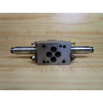 Vickers DG5S-3-6C-PL2-8-H-SHM1-10-S1 Directional Control Valve WOut Coil - Used