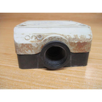 Telemecanique XSD-A500519 Osisense Proximity Sensor XSDA500519 - Used