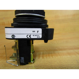 Allen Bradley 800H-DR6A PushPull Button 800HDR6A W800T-XA - New No Box