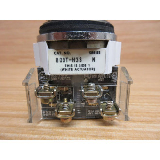 Allen Bradley 800T-H33B Selector Switch Ser N,(2)800T-XA,1 Key - New No Box