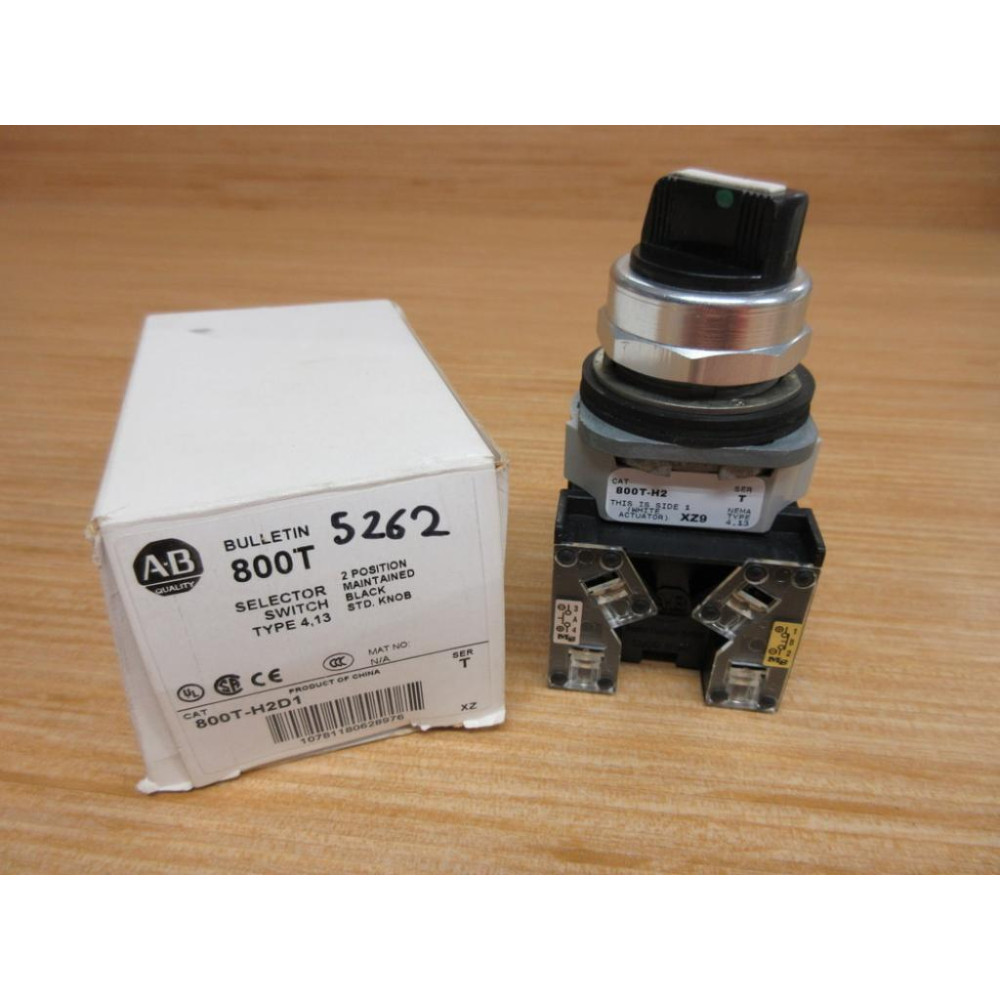 Allen Bradley 800T-H2D1 Selector Switch  800TH2D1 (2) 800T-XAY