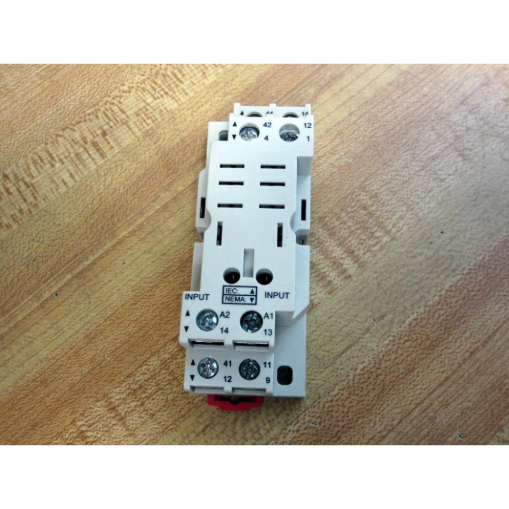 Schneider Magnecraft 70-782D8-1A Relay Socket 70-782D-1 - New No Box