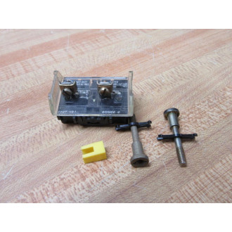 Allen Bradley 800T-XD4 Contact Block 800TXD4 WClip & Bolts - Used