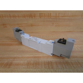 SMC SY7440-5DZ Solenoid Valve SY74405DZ - Used