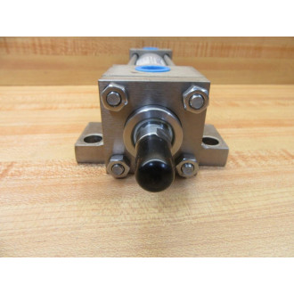 Schneider XLA-1.5X4 Cylinder XLA15X4 - New No Box