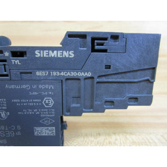 Siemens 6ES7 132-4BD01-0AA0 Output Module W6ES7 193-4CA30-0AA0 - Used