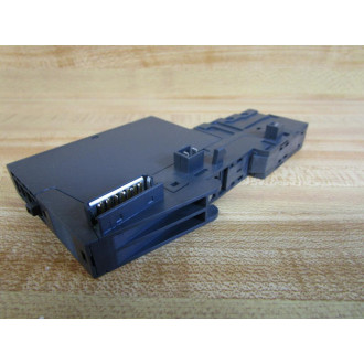 Siemens 6ES7 132-4BD01-0AA0 Output Module W6ES7 193-4CA30-0AA0 - Used