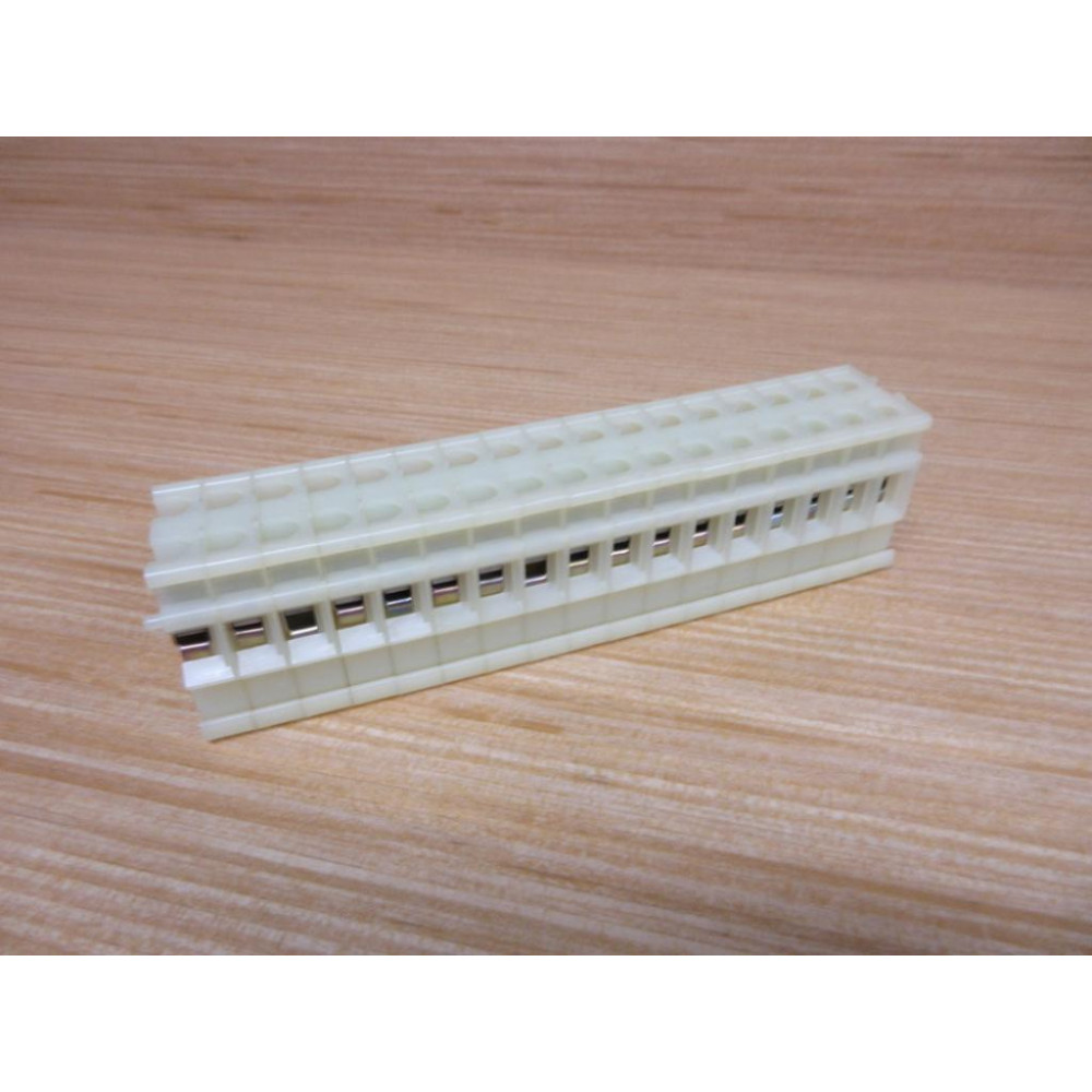 Magnum UC3 Terminal Block (Pack of 17) - New No Box