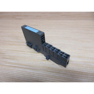 Siemens 6ES7 132-4BD01-0AA0 Output Module W 6ES7 193-4CA40-0AA0 - Used