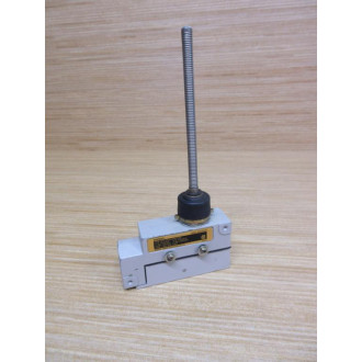 Omron ZE-NJ-2S Limit Switch ZENJ2S - Used