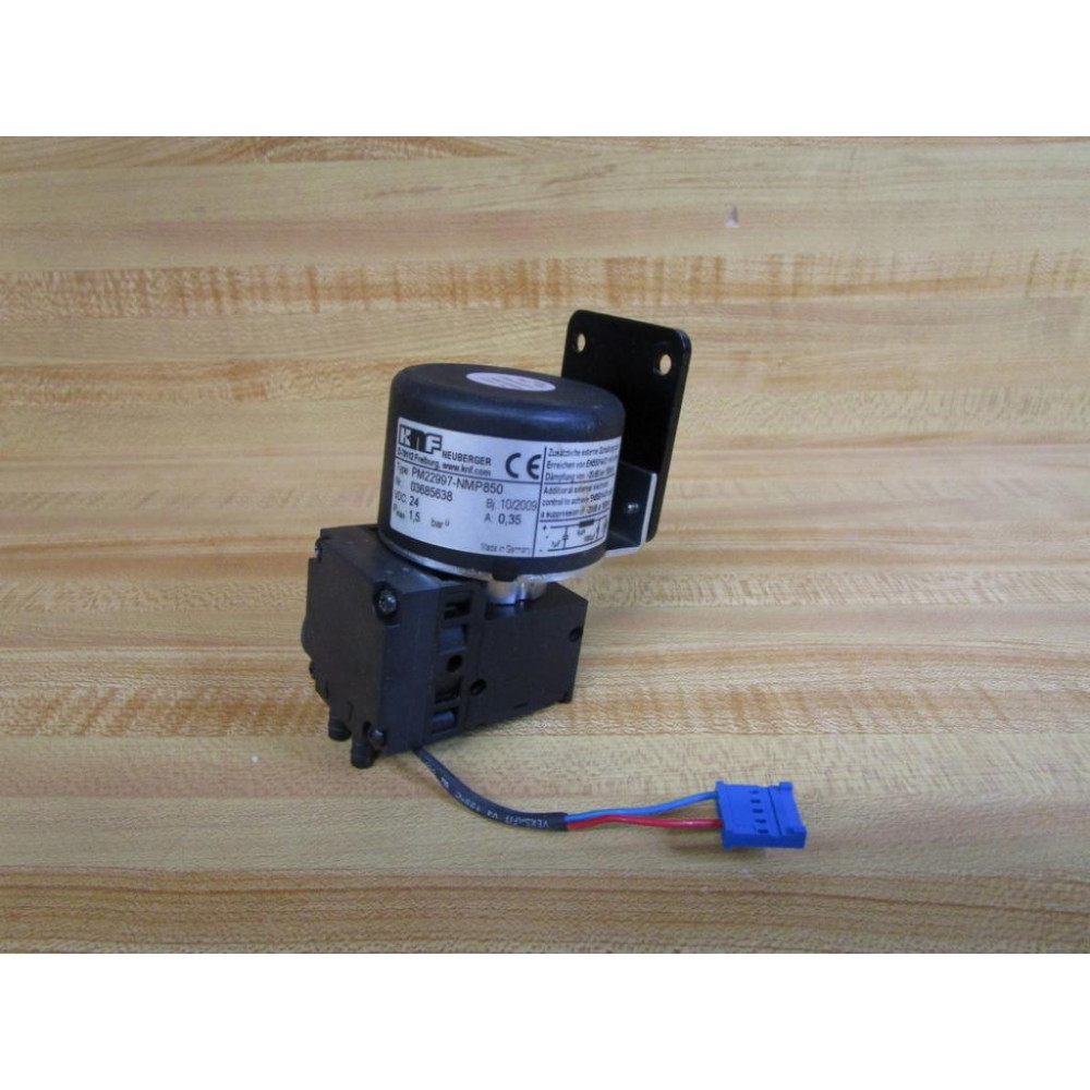 KNF PM22997-NMP850 Micro Diaphragm Gas Pump 03685638 - Used