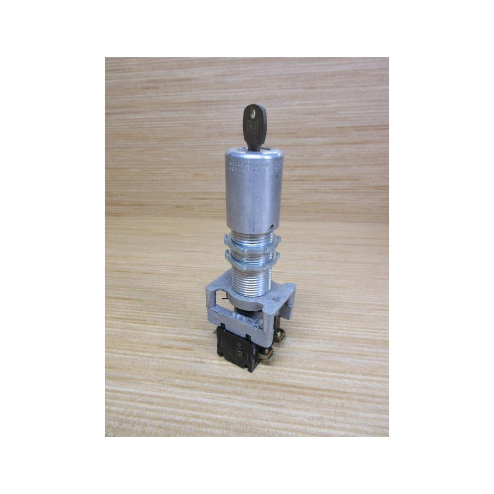 Killark C-10508-3 Keyed Selector Switch C105083 - New No Box