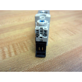 Festo VUVG-L14-M52-AT-G18-1P3 Air Solenoid Valve 574371 - Used