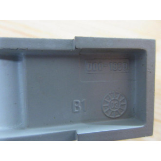 Numatics 006-195D Manifold  006195D WO Board (Pack of 3) - Used