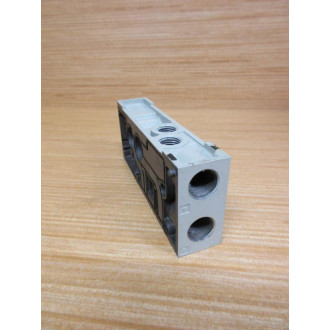 Numatics 006-195D Manifold  006195D WO Board (Pack of 3) - Used