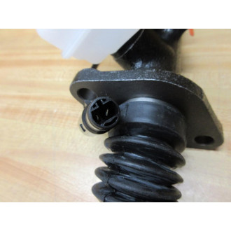 Yale 505963537 Master Cylinder