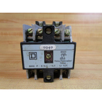Square D 8501-X0-80 Relay 8501-XO-80 Cracked Housing 24V 60Hz - Used