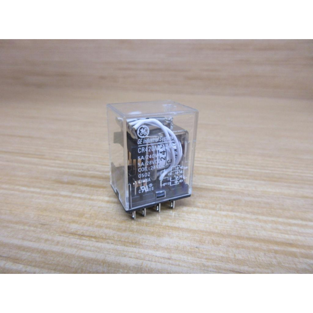 General Electric CR420MPA0444 GE Relay CR420MPA0444-24VDC - New No Box