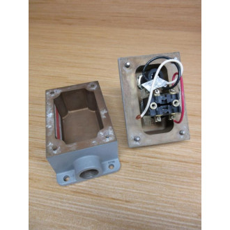 Allen Bradley 800H-2HAD10R7 Push Button Station 800H2HAD10R7 - Used