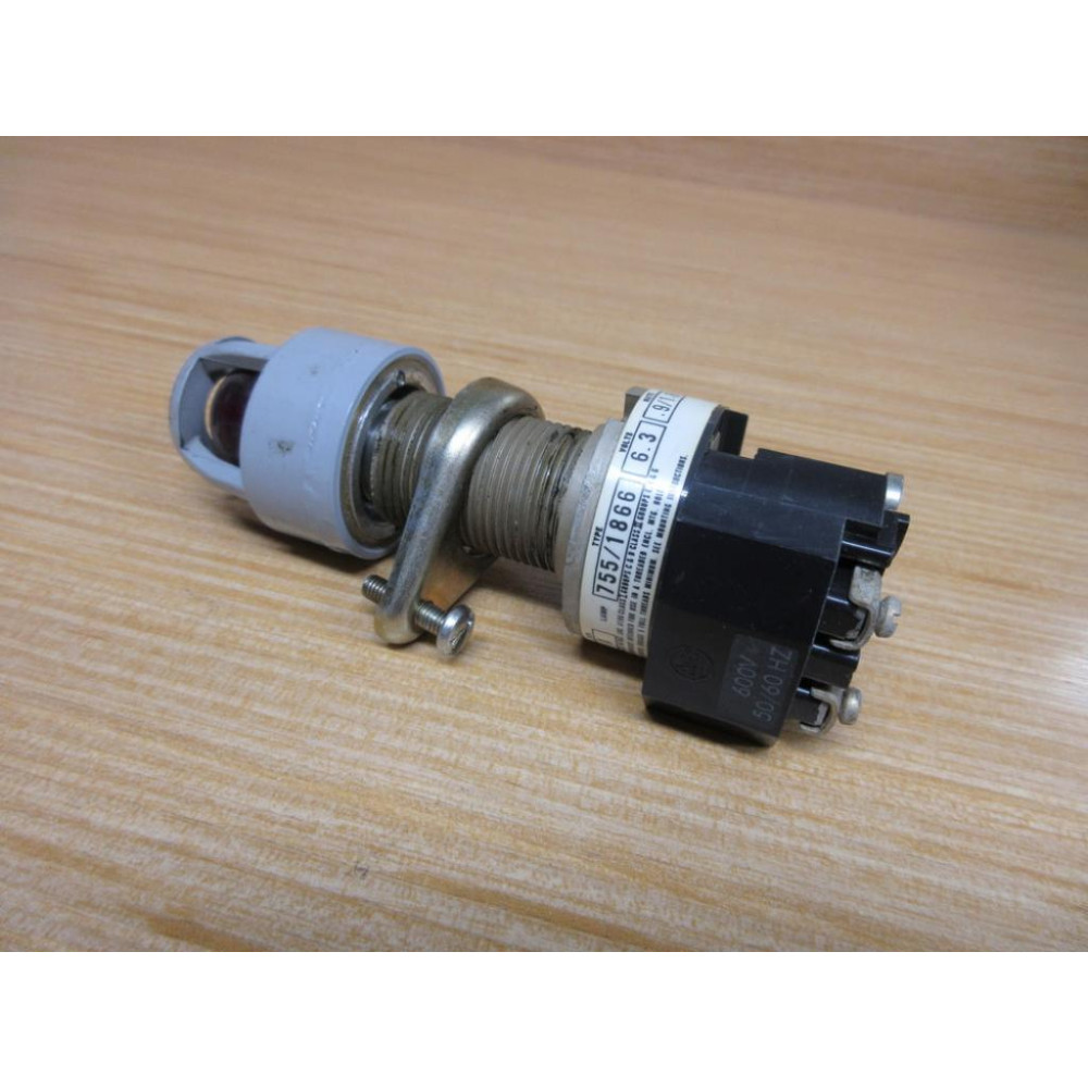 Allen Bradley 800H-PP56R Pilot Light 800H-PP56 600V Transformer - Used
