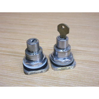 Siemens Furnas 52SC6AE Keyed Selector Switch Ser. A W 1 Key (Pack of 2) - Used