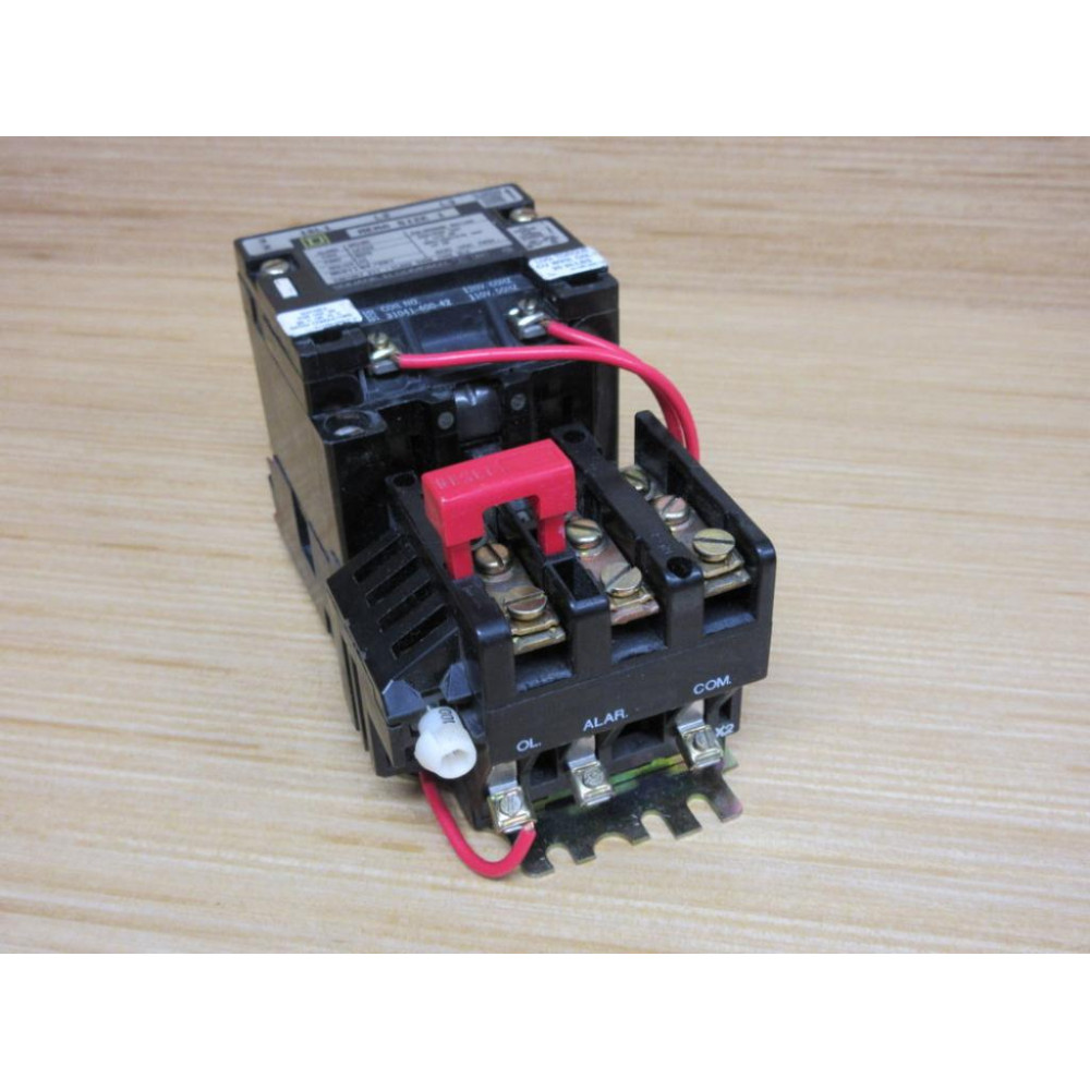 Square D 8536-SC03-B2S Motor Starter 8536-SCO3-B2S - Used