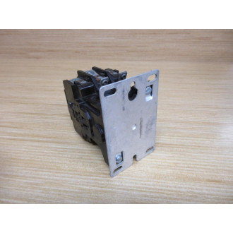 Gould 2200 EB421AA 3 Contactor 2200 EB421AA Missing 1 Lug - Used