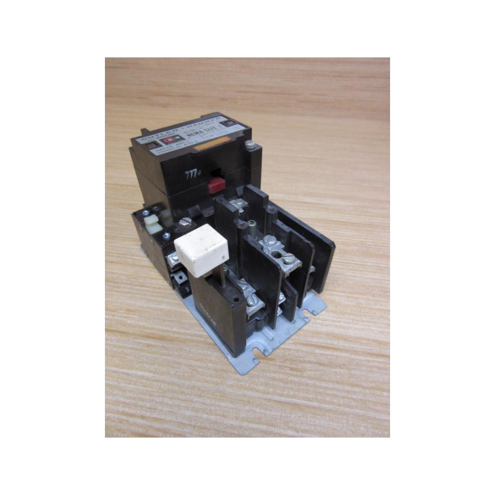 Cutler Hammer A10CN0 Contactor A10CNO WRelay, C320KB2, 1887-1 - Used