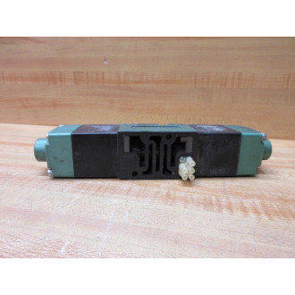 Numatics 082SS425K015M Solenoid Valve - Used