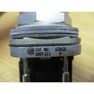 Allen Bradley 800T-E11A Push Button 800TE11A W800T-XA & Key - Used