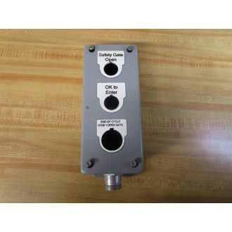 SCE SCE-3PBI Enclosure SCE3PBI WWires And Connector - Used