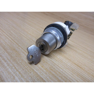 Allen Bradley 800T-J6905A Selector Switch 800TJ6905A W 1 Key - New No Box