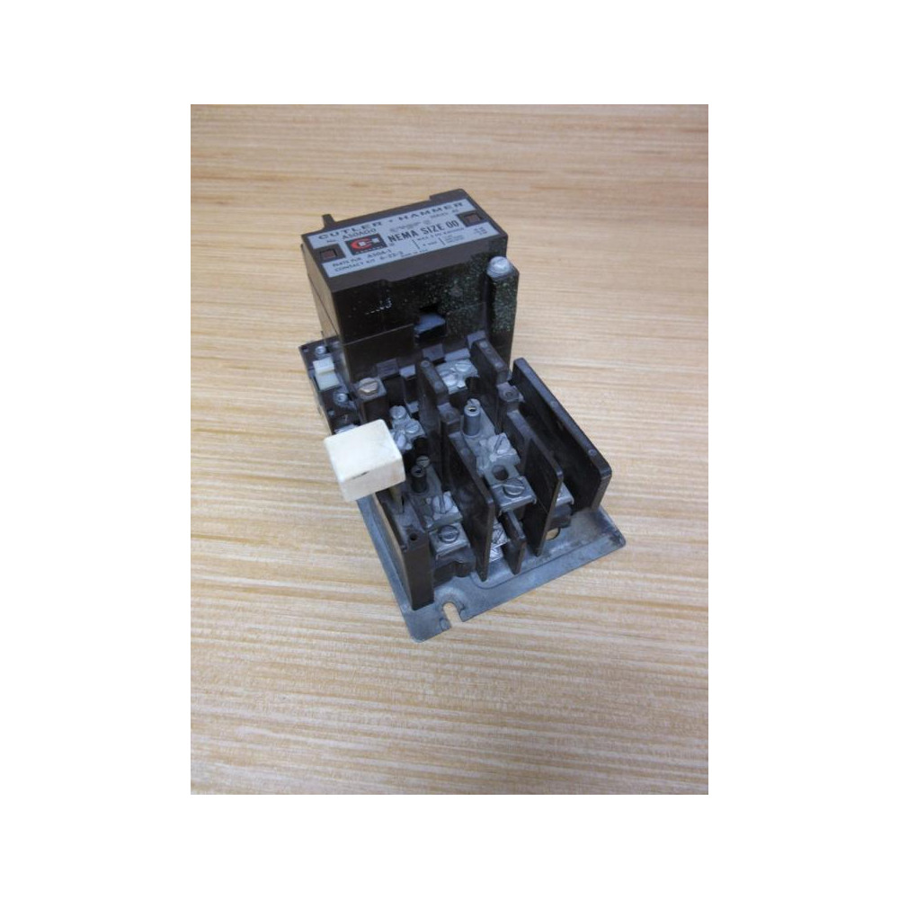 Cutler Hammer A50AG0 Starter A50AGO W C320KB2 & 12797110 - Used