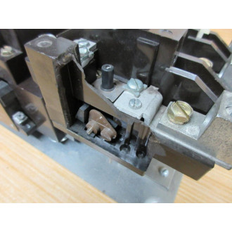 Cutler Hammer A10EN0 Starter A1OENO Damaged Overload - Used