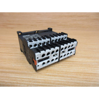 Siemens 3TD2002-2BB4 Reversing Contactor 3TD20022BB4 - Used