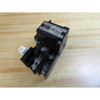 Cutler Hammer A10BG0 Starter W1887-1 WContacts WOverload Relay - Used