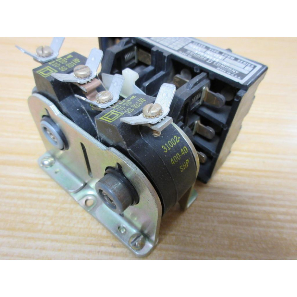Square D 8965-R01S6 Hoist Contactor 8965R01S6 - Used