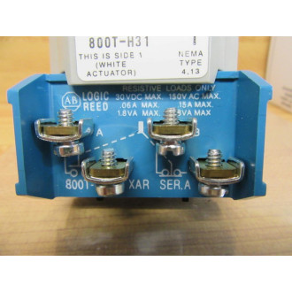 Allen Bradley 800T-H31AR Selector Switch