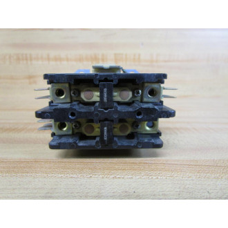 Products Unlimited 3100-20Q1542B Contactor D661461P01 - Used