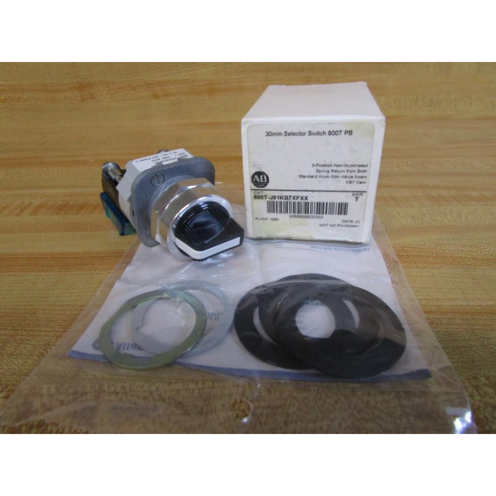 Allen Bradley 800T-J91KB7XFXX Selector Switch PN-342941 1 Blank, 800T-XAV