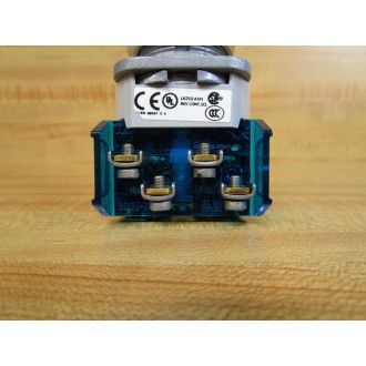 Allen Bradley 800T-J91KB7XFXX Selector Switch PN-342941 1 Blank, 800T-XAV