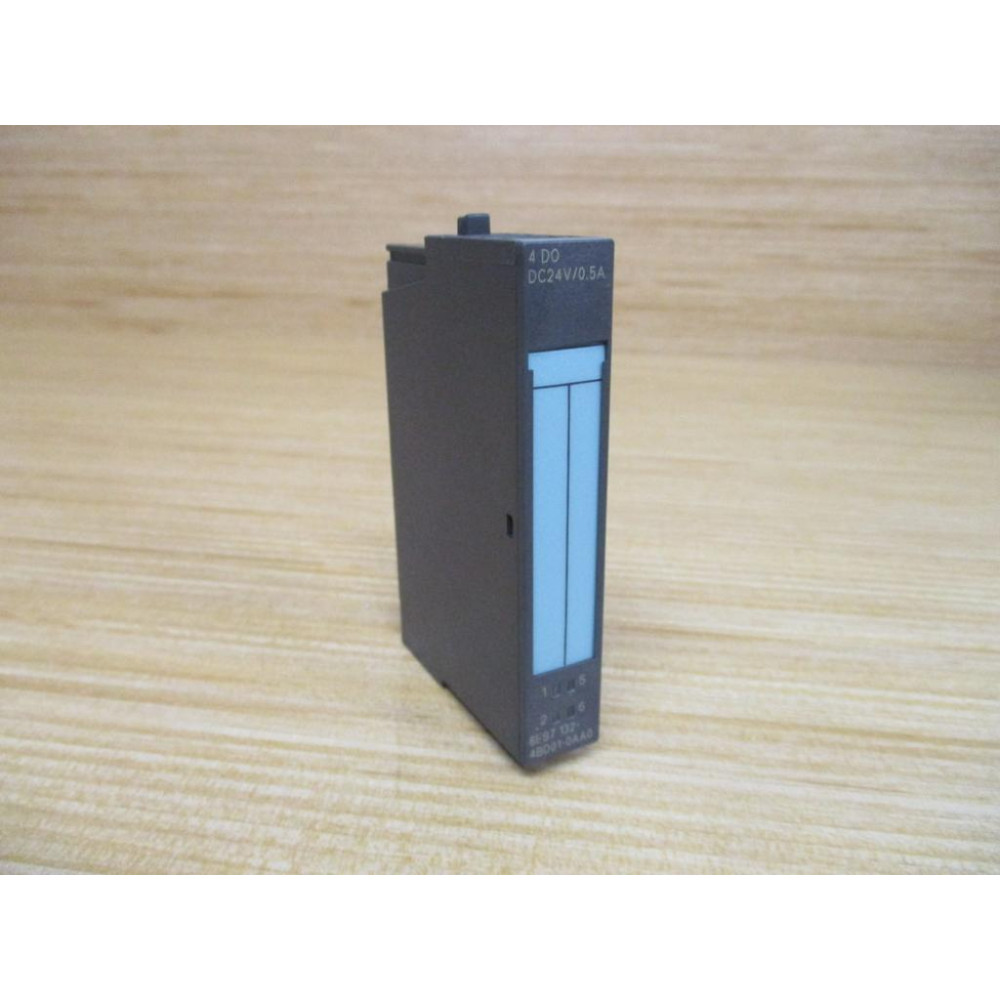 Siemens 6ES7 132-4BD01-0AA0 Output Module - New No Box