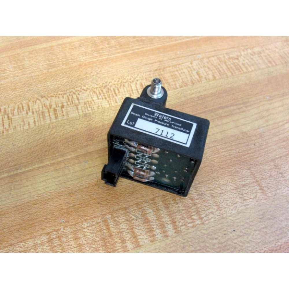 Millipore 7112 Waters Strain Gauge Pressure Transducer Assy - Used