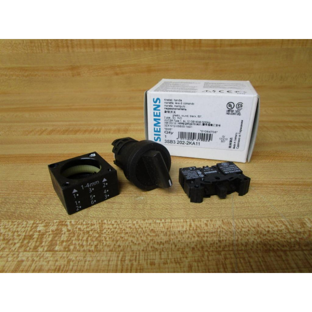 Siemens 3SB3202-2KA11 Switch 3SB32022KA11 3SB3 202-2KA11