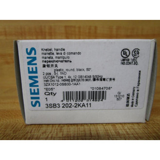 Siemens 3SB3202-2KA11 Switch 3SB32022KA11 3SB3 202-2KA11