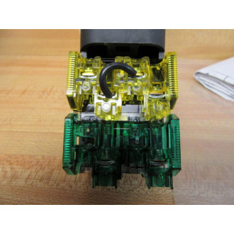 Allen Bradley 800TC-FXQH2RA1S Push Pull Switch