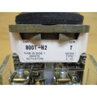 Allen Bradley 800T-H2B Switch 800TH2B W (2) 800T-XA - New No Box